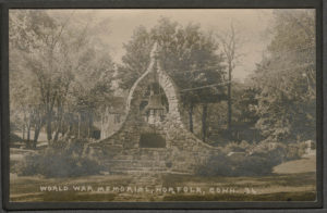 Postcard of World War Memorial, Norfolk, CT
