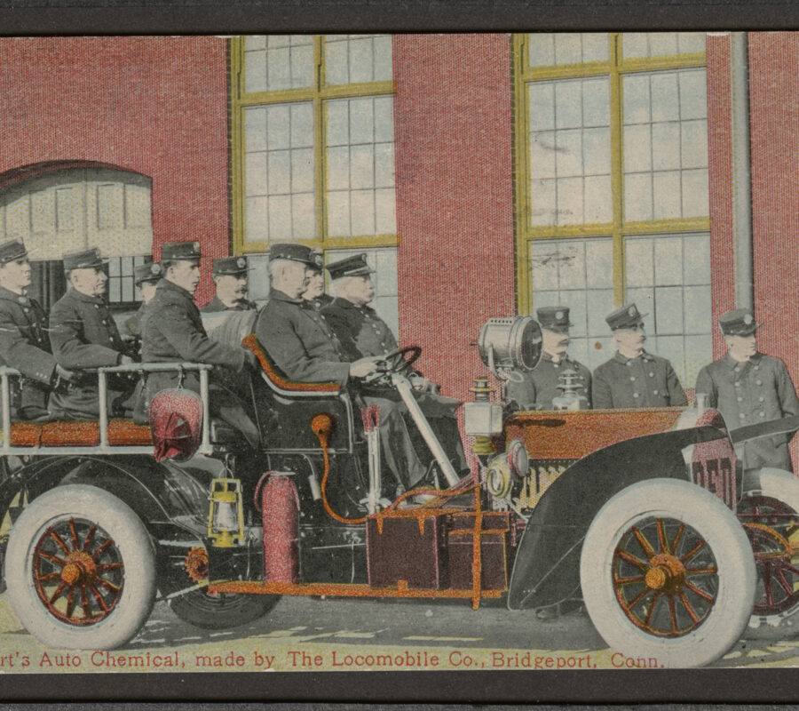 Postcard Image of the Bridgeport's Auto Chemical made by The Locomobile Co., Bridgeport Connecticut